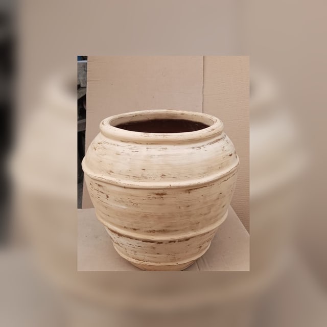 Cream terracotta pot with aged finish